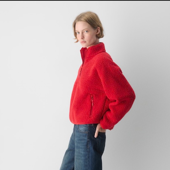 Aritzia Polartec Thermal Pro 1/2 Zip Hi-hip Sweater Size XL, Flashing Red - Picture 12 of 16